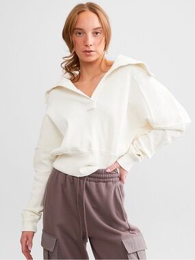 We the Free Not So Ordinary Washed Pullover - S